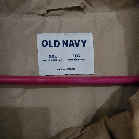 Old Navy Warmest Frost Free Short Puffer Jacket Women Size XXL Light Beige NWT - Picture 2 of 5